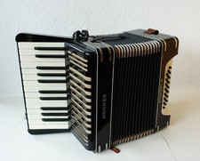 Pianoakkordeon Hohner Student III 3 Schwarz Akkordeon mit Tasche
