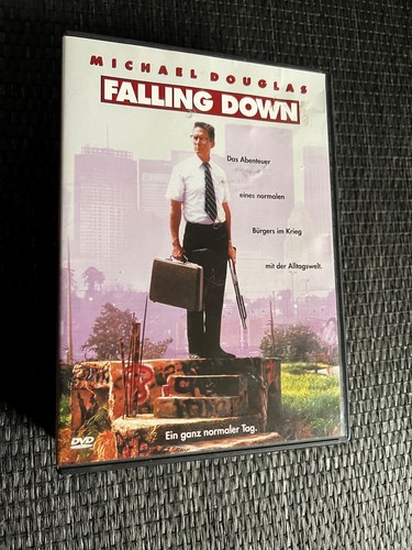 Falling down ein ganz - -,