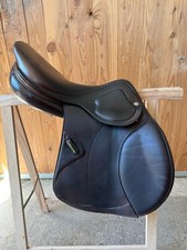 Springsattel Amerigo Pinerolo 17,5 Zoll, gepflegt, gebraucht