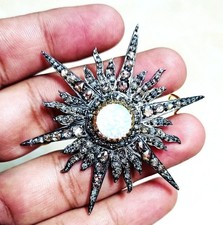 Rose Cut Brillant Opal Brosche