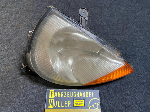 Scheinwerfer vorne rechts