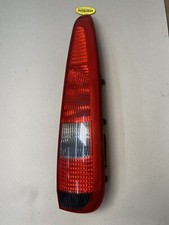 Ford Fusion Heckleuchte rechts 1383603 Bj 2005 Farbe Blau Lila 2794301