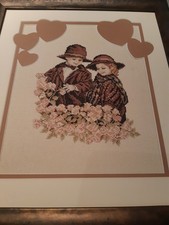 Hummel Stickbild Bild Kreuzstich Rahmen fertig