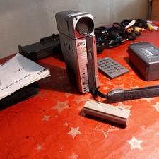 Mini DV Kamera JVC GR-DV1 viel