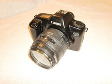 CANON EOS 1000 Analog Fotoapparat DEFEKT,  SIGMA ZOOM Objektiv 35 - 80 mm gut/30