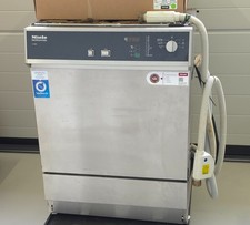 Miele Professional G7881 Thermodesinfektor RDG Dental Körbe Steri Zahnarzt HNO