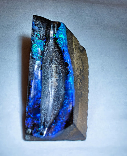 Boulder opal matrix poliert - matrix,