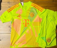 FC Bayern München Torwarttrikot Kinder Gr. 152 + Hose