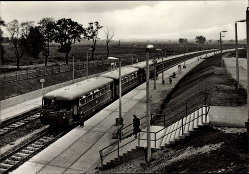 Halle neustadt s bahnhof - neustadt,,