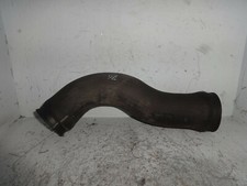 Audi 100 A6 C4 2.5TDI Limousine Ladeluftschlauch Druckschlauch 4A0145746E