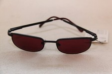 FARB BRILLE SONNENBRILLE GLÄSER WEINROT RAHMEN SCHWARZ AUS METALL