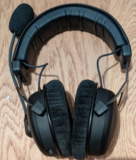  Beyerdynamic MMX 300 2