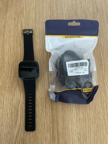 Fitbit versa smartwatch - fitbit,