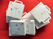 Original Apple EarPods USB-C