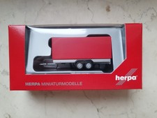 herpa 052627 PKW-Planenhänger 2-achs, rot