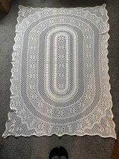 Vintage Große Spitzen Tischdecke, Spitzen groß175x120 cm