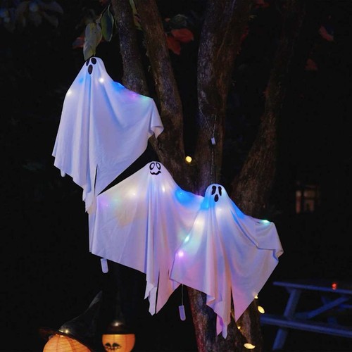 Hängender halloween geist mit - hängender,