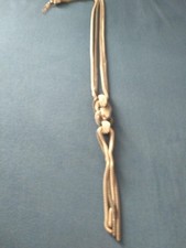 längere Kette mehrreihig mit Knoten und Quaste Und Glitzersteinen Modeschmuck