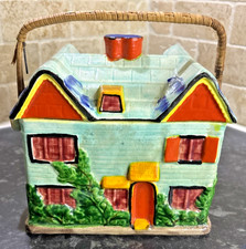 Cottage House mit Weidengriff