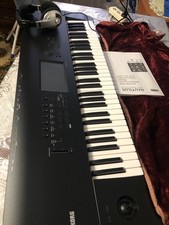 Korg Nautilus 61 - neu, mit