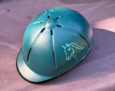 türkiser Reithelm für Kinder