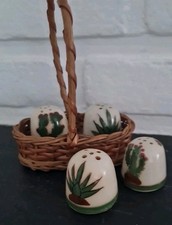Vier Talavera Mexiko Salz und Pfefferstreuer aus Keramik, handbemalt, Kaktus