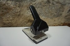 Spezial Locher Leitz Perforation conform DIN 821 für 1 Loch 15 mm Entwerter