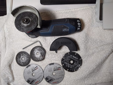 Bosch GWS 10,8-76V-EC /