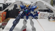 Mobile Suit Gundam Wing Zero Custom HG 1/100 XXXG-00W0