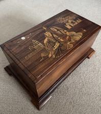 Sehr schöne alte große