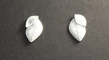 Ohrstecker Blätter weiß-silber antiallergisch Modeschmuck