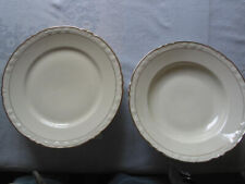 2 Porzellan-Teller, Ess-Geschirr, Bavaria, hell-gelb, Goldrand und Verzierung