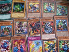 TOON Karten Auswahl Yu-Gi-Oh Blauäugiger Toon-Drache Cyber Drache Magier Mädchen