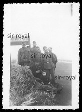 Wehrmacht Soldaten vor Adenauer Forst Schild - Nürburgring ? - WK2 Foto 6x9cm