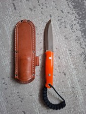 Bark River Bushcrafter II, CPM 3V, Lederhülle, orangenes G10 + schwarze Liner