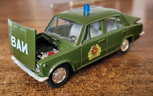 Vaz lada 2101 - lada, polizei