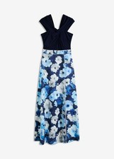 Carmen-Kleid mit Drapierung