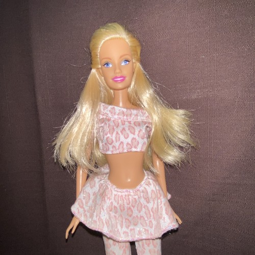 Barbie puppe modern - puppe, mit