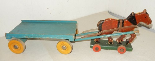 Altes holzspielzeug pferd - altes, mit