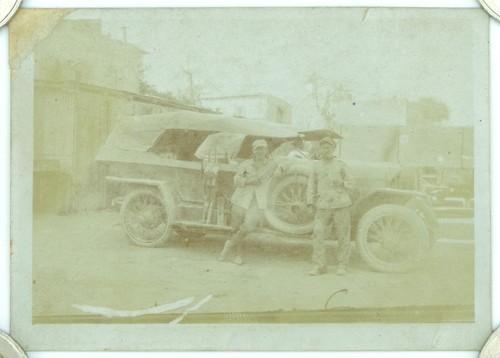 Foto oldtimer auto militär - oldtimer,