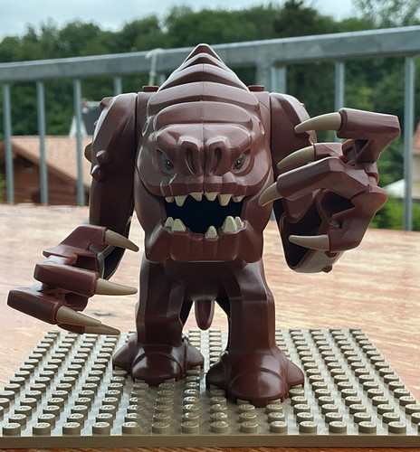 Lego star wars rancor - lego,