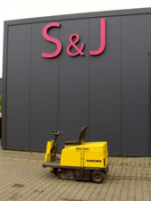 Kärcher km 1200 Benzin  Aufsitzkehrmaschine Kehrsaugmaschine Elektrokehrmaschine