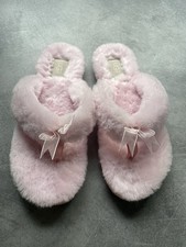 ? UGG  ?rose Fluffy Thongs Slides Gr. 39?  ungetragen?