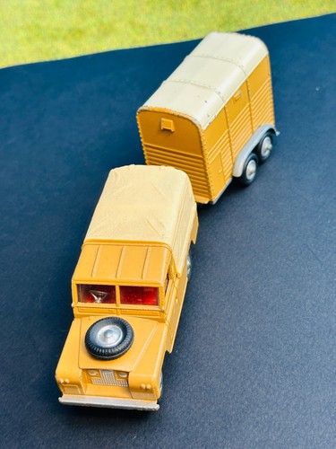 Corgi toys gift - set, land