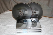 Verkaufe 2 Maxell Tonbänder XLI auf 18 cm Kunststoffspule und Maxell Karton!