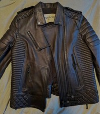 Boda Skins Kay Michaels