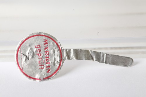 Märklin prüfsiegel rot - h0,