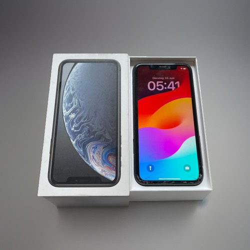 Apple iphone 82 - apple, 82%