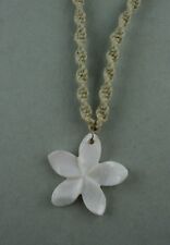 Hanf Kette mit Muschel Anhänger Blume