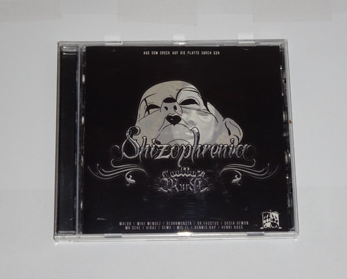 Toolboxmurda shizophrenia - –,